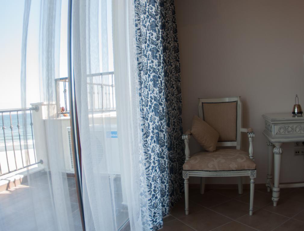 צרבו Rocamar Beach Resort חדר תמונה