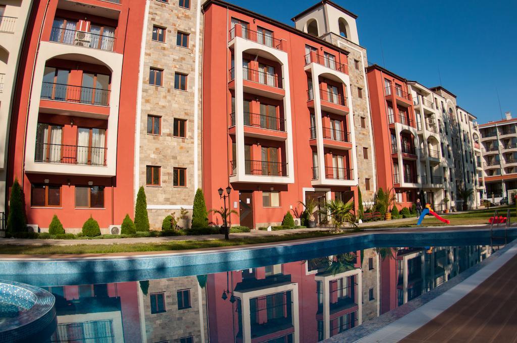 צרבו Rocamar Beach Resort מראה חיצוני תמונה