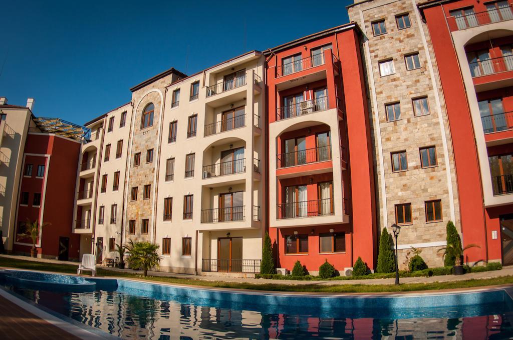 צרבו Rocamar Beach Resort מראה חיצוני תמונה