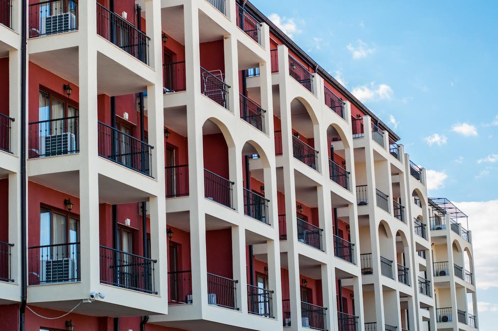 צרבו Rocamar Beach Resort מראה חיצוני תמונה
